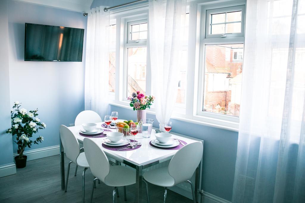 Skylight Apartment Eastbourne Eksteriør bilde